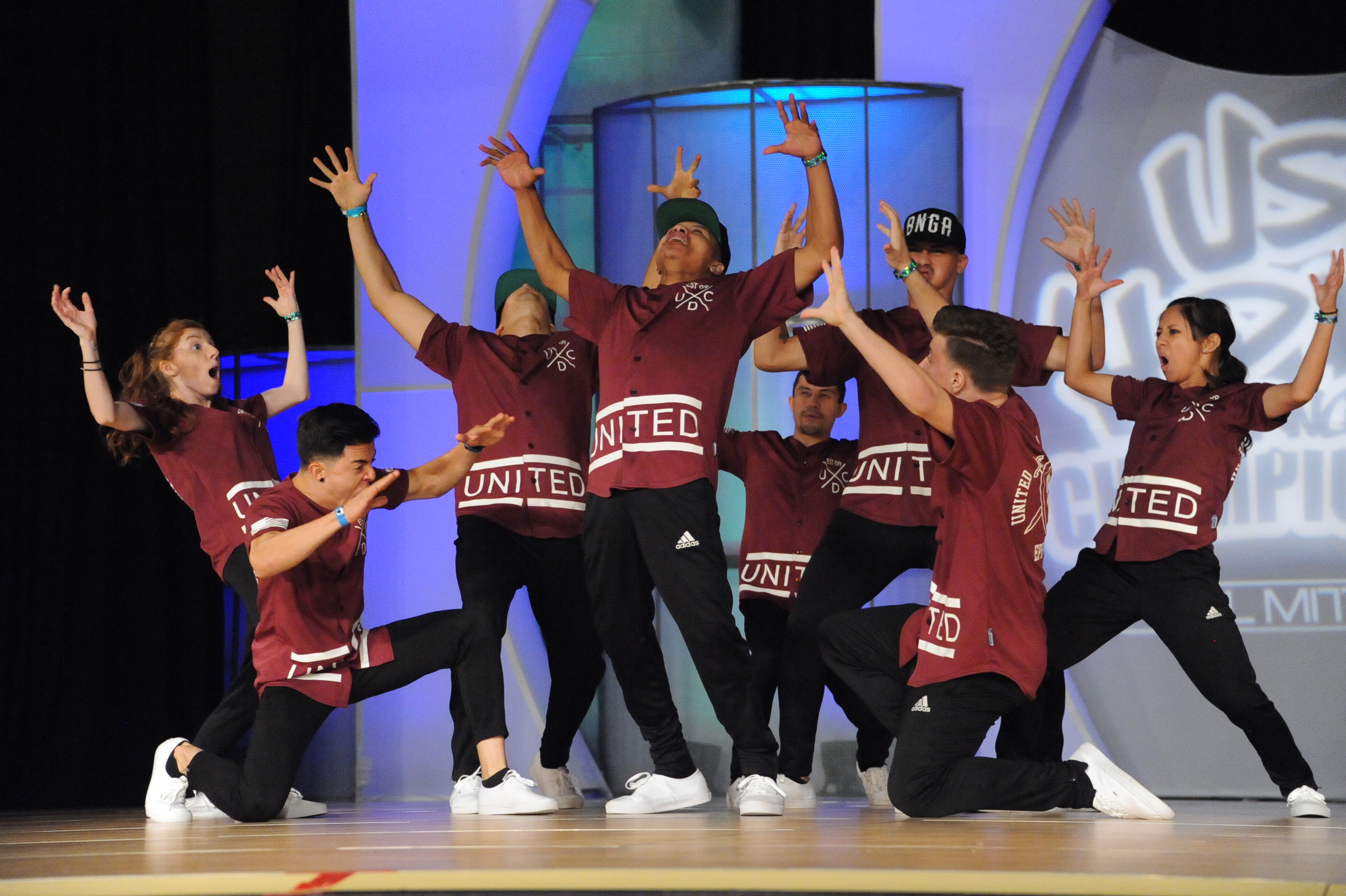 USA_A_United Dance Crew-01