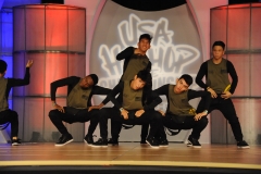 USA_V_Brobots Dance Crew_grp2