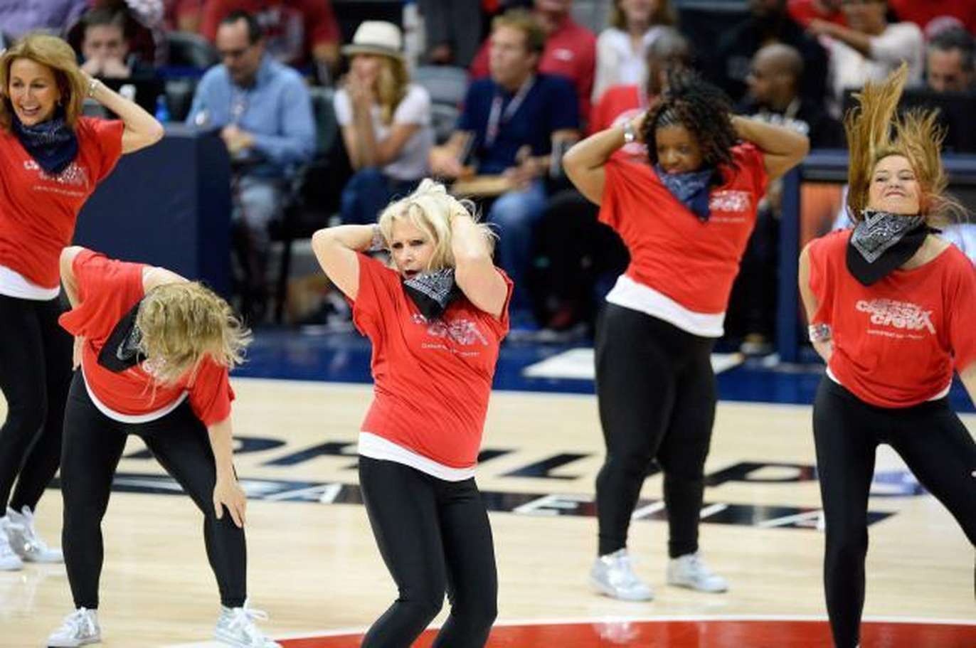 Life with Gracie: Dancers for Hawks games vying for international hip-hop title
